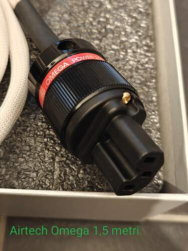 Maggiori informazioni su "Cavo alimentazione Airtech Omega"