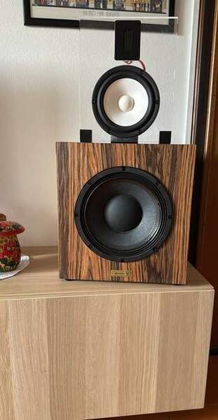 Screenshot 2025-10-19 120450.jpg