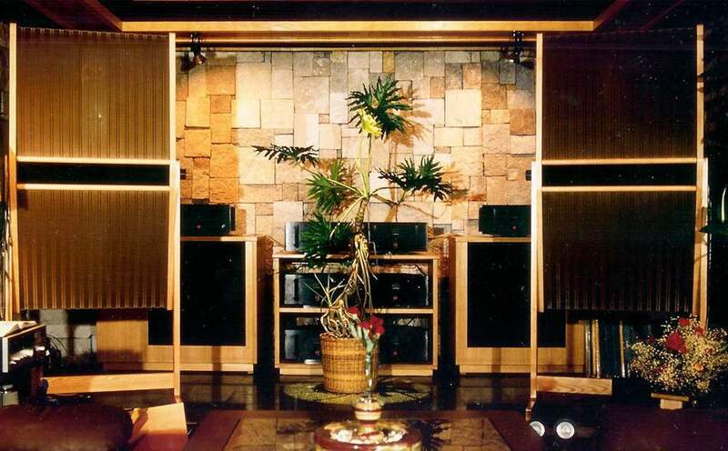 mark_levinson_h_q_d_3way_speaker_system.jpg