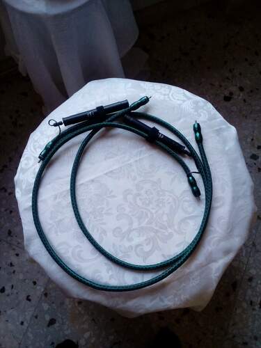 Maggiori informazioni su "Audioquest Jaguar DBS"