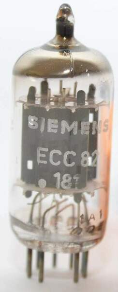 EI ECC82.jpg