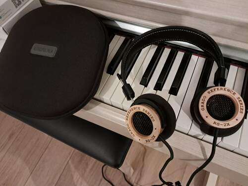 Maggiori informazioni su "Cuffia Grado Rs2x"