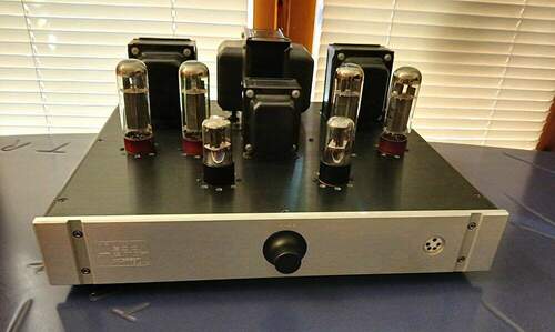 Maggiori informazioni su "Amplificatore per cuffie elettrostatiche Megahertz "Guerra""