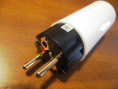 Maggiori informazioni su "Vendo iFi AC iPurifier filtro di rete attivo"