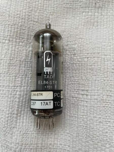 Valvole EL84.jpg