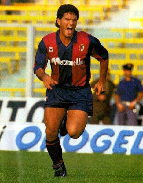 Geovani_Silva_-_Bologna_FC_1989-90.jpg