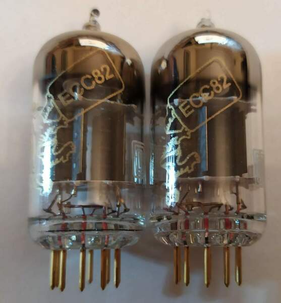 Genalex Gold Lion ECC82.jpg