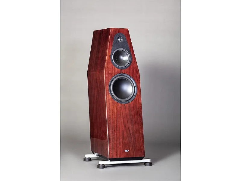 qln-audio-reference-9.webp.e7a8610d2af6368edfa0cb91d3342825.webp