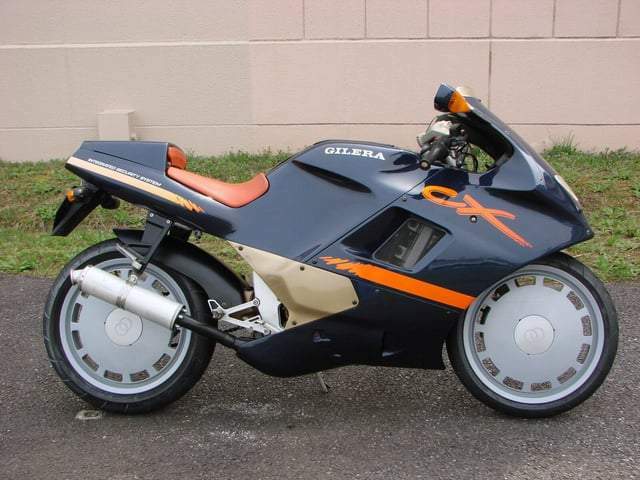 1991-gilera-cx125-v0-bllzbn7q38241.jpg.a34531e773596974624cff1c912e962b.jpg