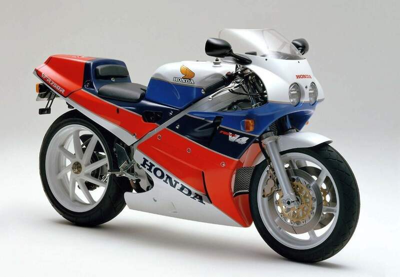 Honda_RC30_7.jpg
