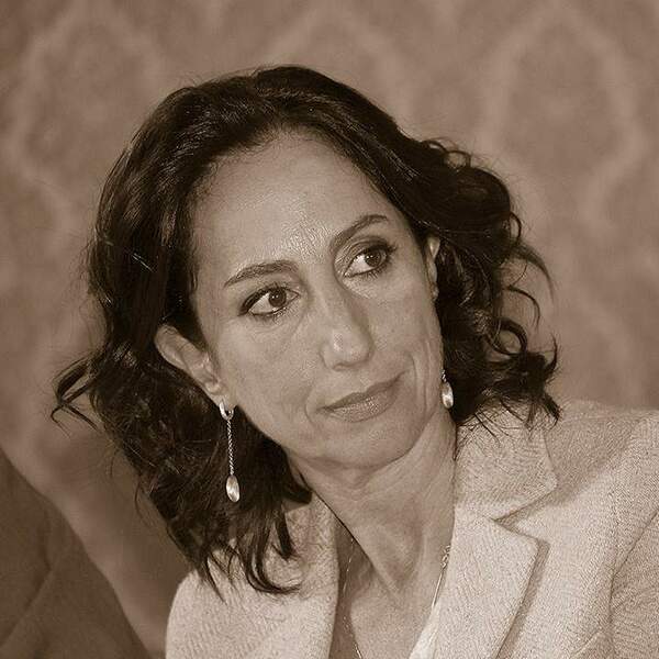 Lucia-Goracci.thumb.jpg.c064375938ec50b7d37cd1973ac1c6ee.jpg