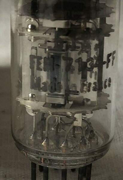 6189 tripla mica chrome.jpg