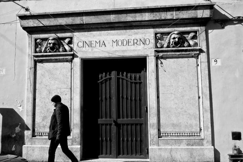 i-cinema-spariti_26674845498_o.thumb.jpg.053bd0e2a81b99871126c52cd684660c.jpg