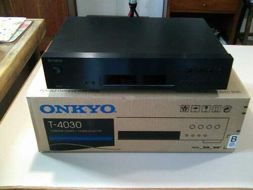 Maggiori informazioni su "Tuner Onkyo T 4030 - fm Dab+"